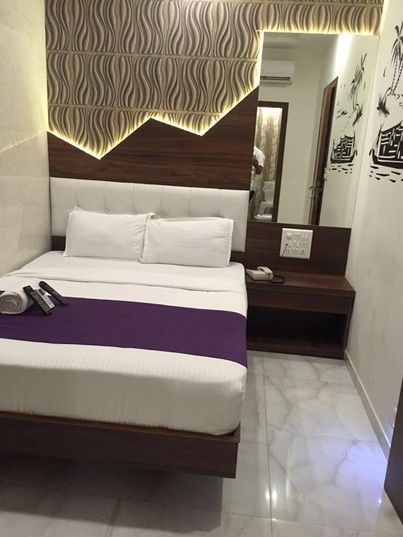 Hotel Palace Residency Mumbai Exterior foto