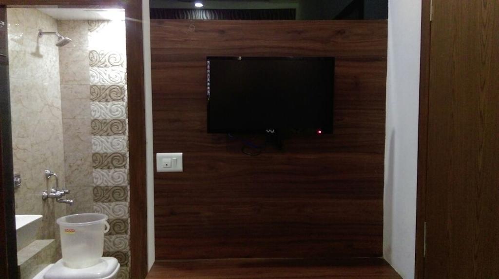Hotel Palace Residency Mumbai Exterior foto